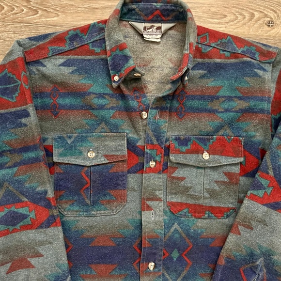 The Sportsman’s Guide Vintage Flannel Shirt Aztec Print Size Medium Men’s - Picture 3 of 5